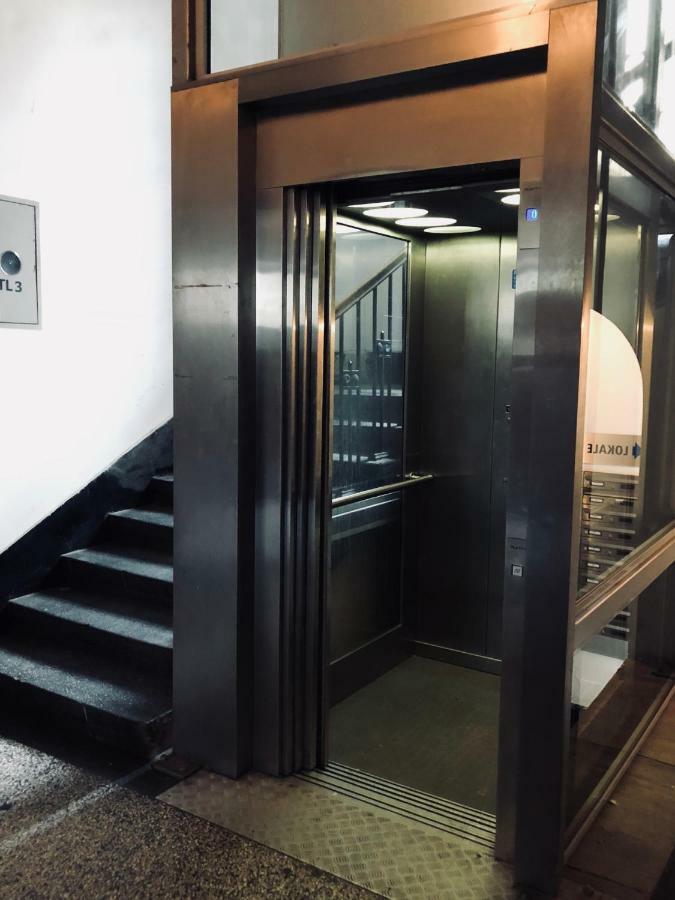 Tenement Apartment 90M2 City Center Krakow Luaran gambar